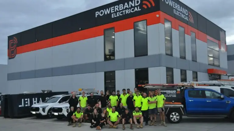 Home 31 Powerband electrical team photo