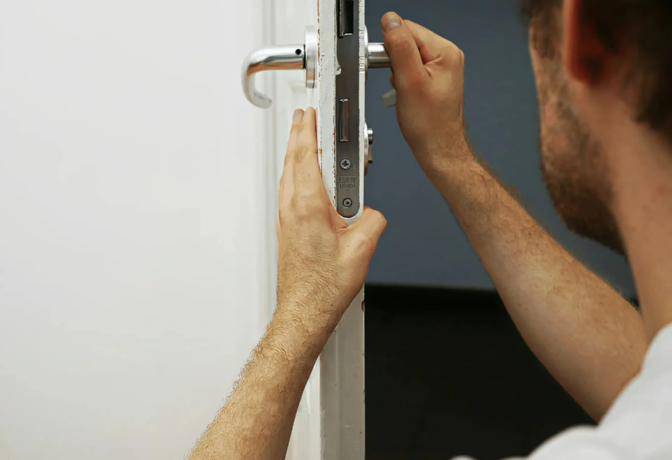 Jm Locksmiths Img